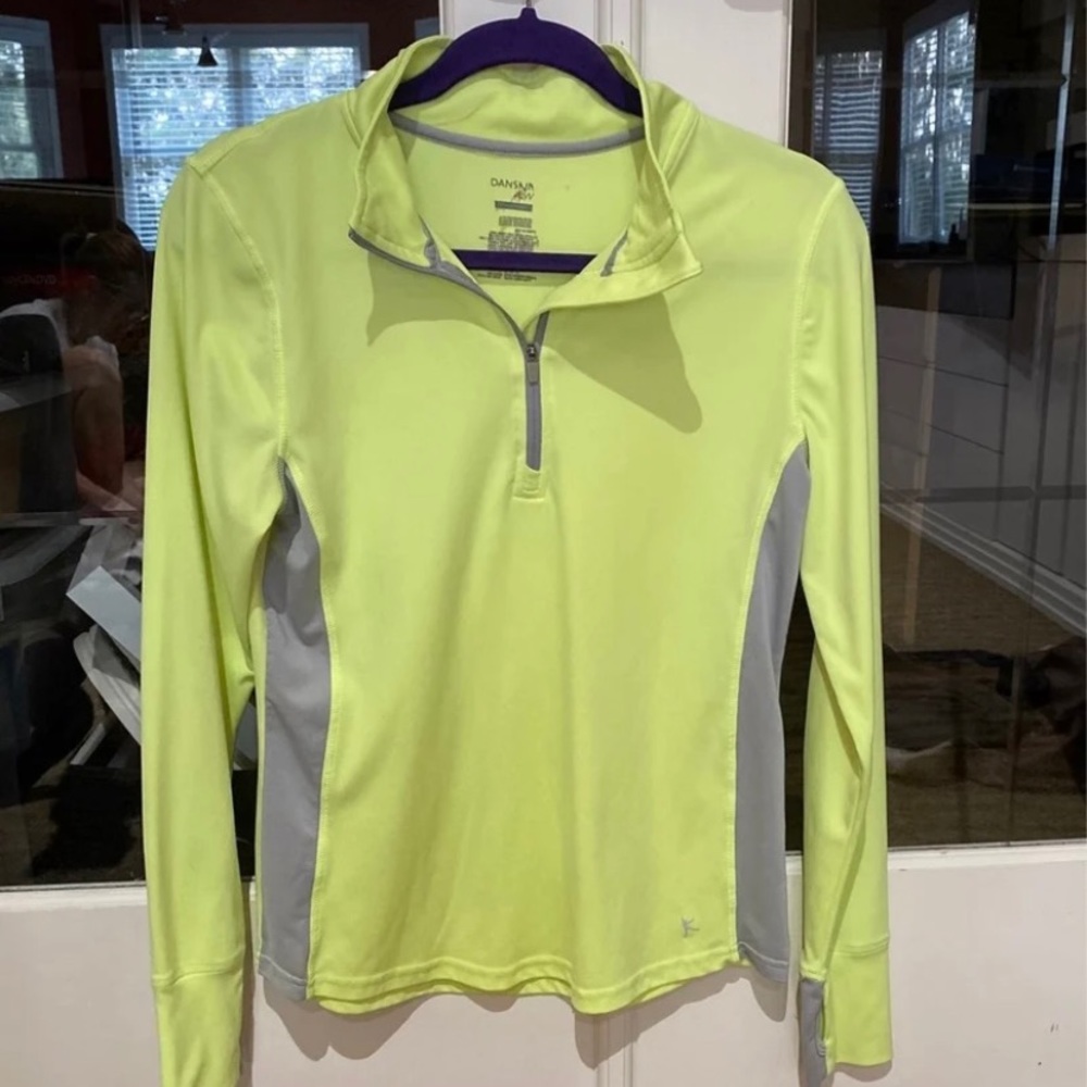 Danskin Quarter Zip